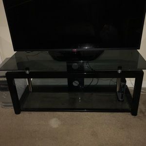 Tv stand...excellent condition !